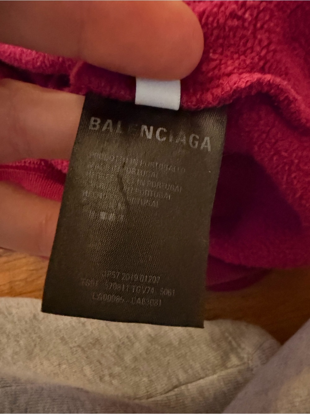 Sweater Subcategory Identification - Picture 3 of 6